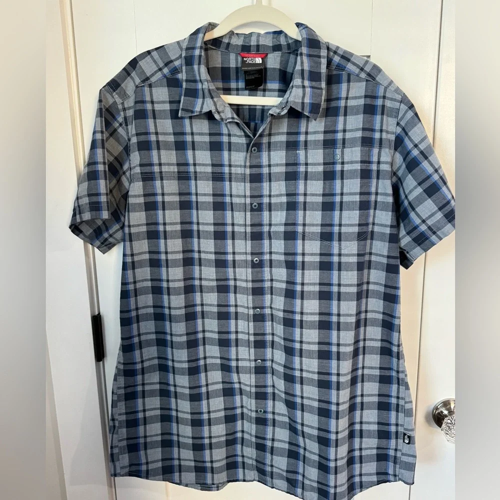 Vintage Men’s The North Face Blue Plaid Snap Button Shirt size XL